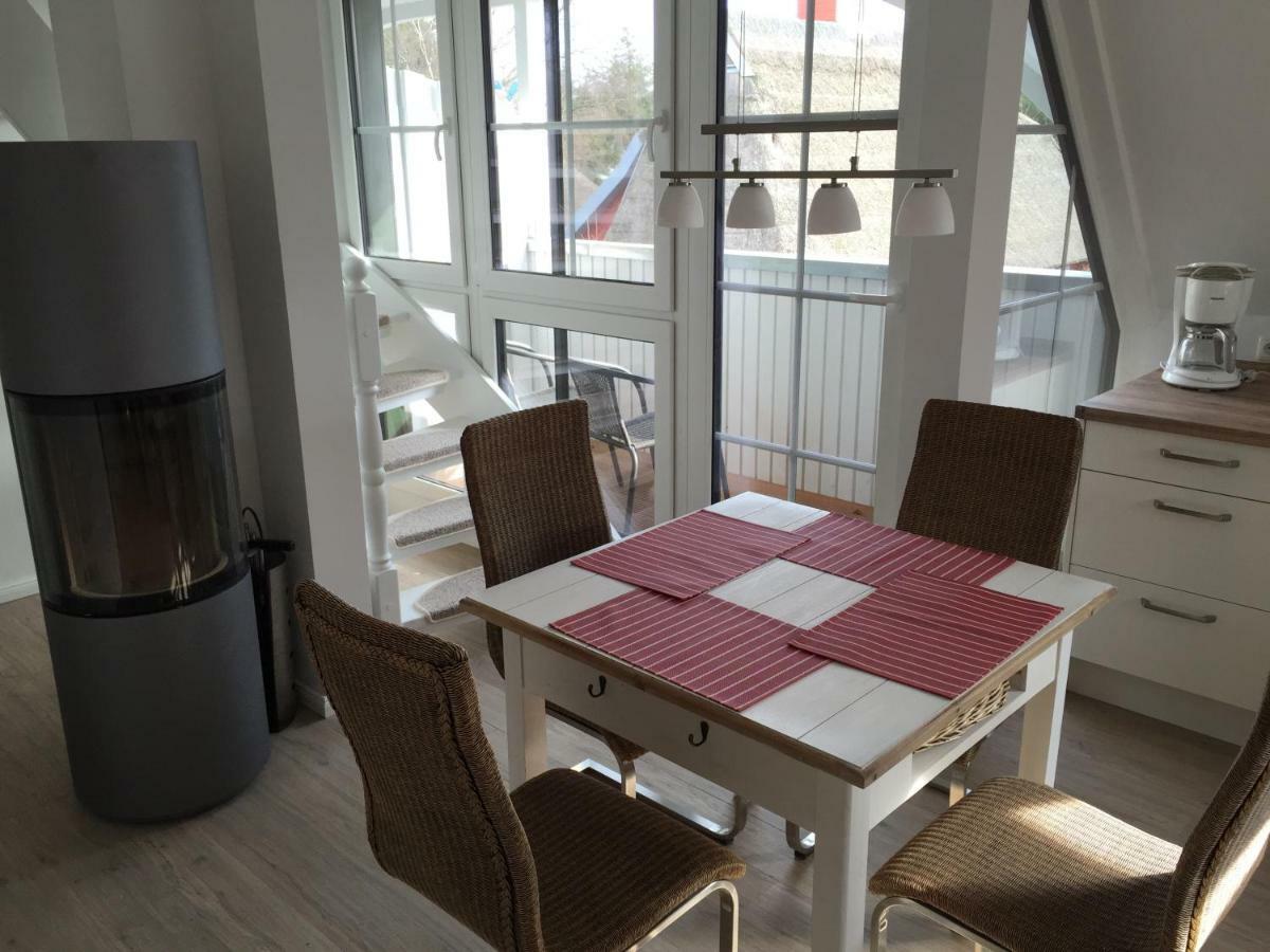 3-Zi-Ferienwohnung Piratennest 2 Zingst Esterno foto